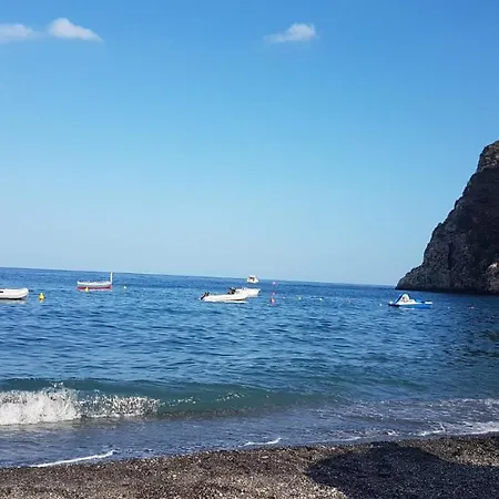 Apartment Sant'alessio_bay